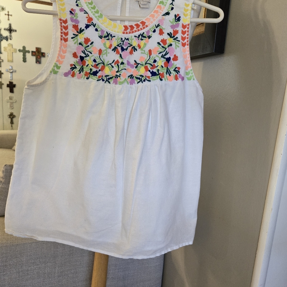 J.Crew:Floral Embroidered White  Top